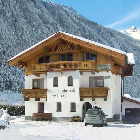 Flat With Sep Entrance On Ground Floor In Neustift Neustift im Stubaital Exterior foto