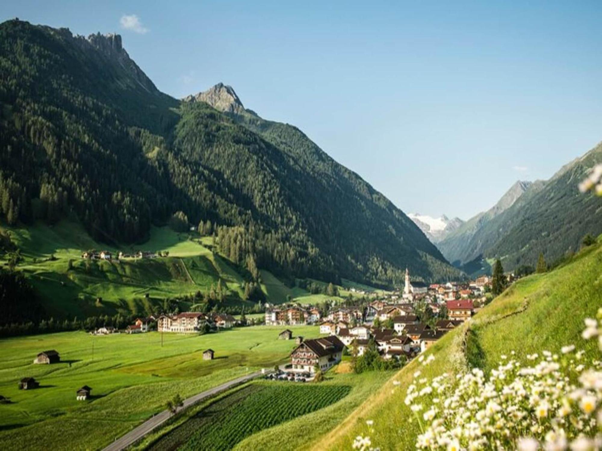 Flat With Sep Entrance On Ground Floor In Neustift Neustift im Stubaital Exterior foto