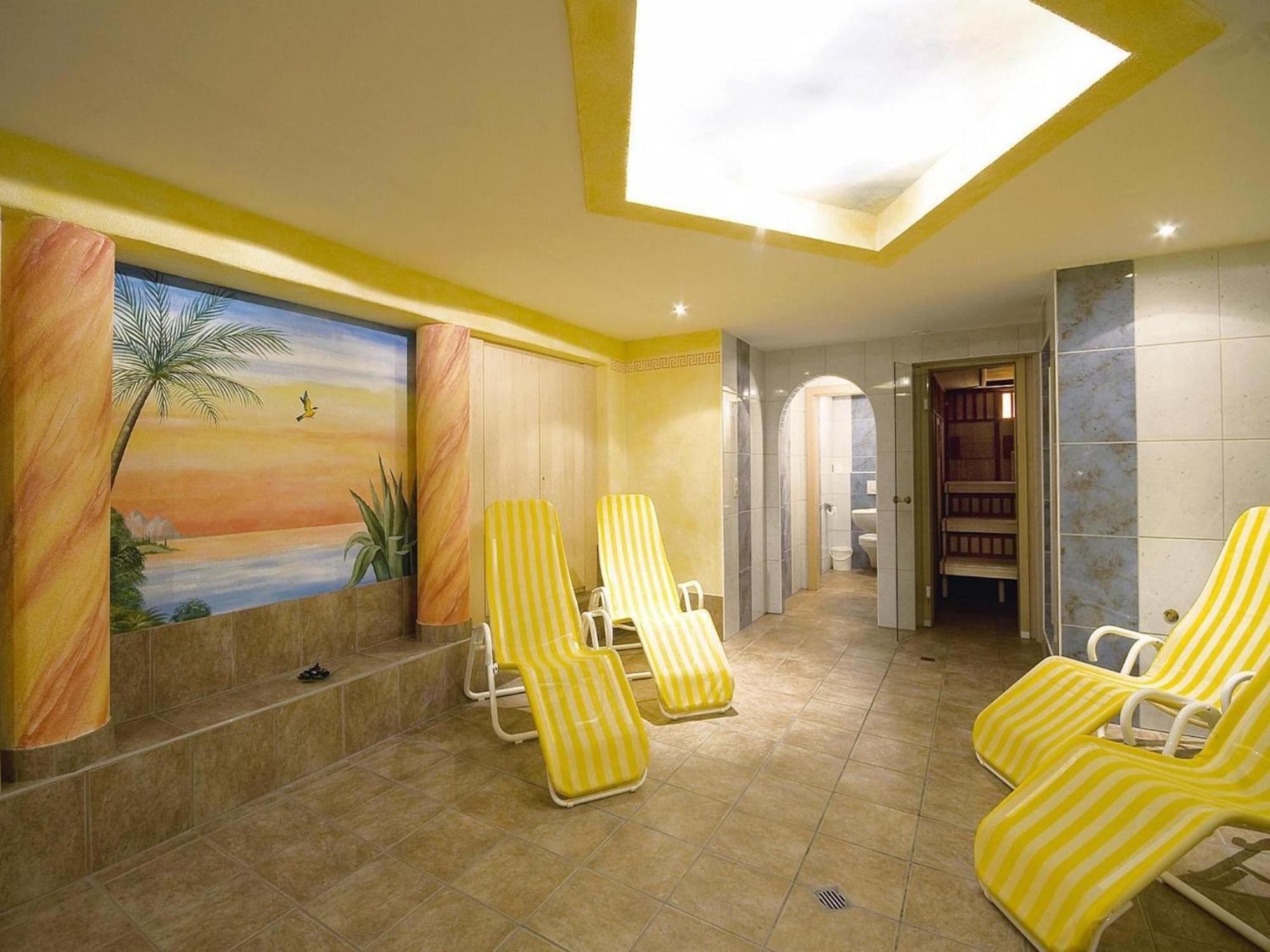 Flat With Sep Entrance On Ground Floor In Neustift Neustift im Stubaital Exterior foto